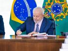 Lula sanciona reajuste de 8% para servidores do Judiciário em 2026, mas veta aumentos em 2027 e 2028 alegando restrições da Lei de Responsabilidade Fiscal.