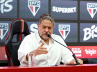 Júlio Casares, presidente do São Paulo, enfrenta processo de impeachment.