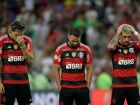 Flamengo deixou o campo do Maracanã sob pressão após a derrota no clássico pelo Campeonato Carioca.