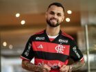 Michael encerra segunda passagem pelo Flamengo após acordo para rescisão de contrato.