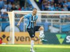 Rodrigo Ely deixa o Grêmio após rescisão e negocia retorno ao Almería, da Espanha.