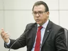 Luiz Marinho afirma que não será candidato em 2026 e diz que permanecerá no Ministério do Trabalho até o fim do governo Lula.