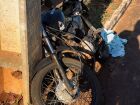 Motociclista morre após bater em poste