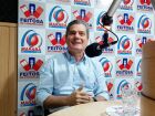 Prefeito de Maracaju durante entrevista na rádio Marabá FM, do Grupo Feitosa de Comunicação