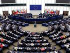 Parlamento Europeu vota propostas para implementar acordo comercial entre União Europeia e Estados Unidos.
