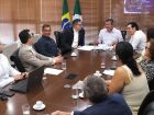 Governador Eduardo Riedel e equipe da CGE durante apresentação dos projetos e metas do programa Contrato de Gestão para 2026, em Mato Grosso do Sul.