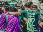 Chapecoense busca empate heroico contra o Coritiba e segue invicta na Arena Condá.
