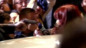 Vice-presidenta Cristina Kirchner sofre atentado na noite desta quinta-feira, 1º. (Foto: TV Publica Argentina via Reuters) 
