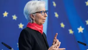 Christine Lagarde durante discurso em evento do BCE; presidente destacou independência institucional