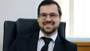 André Naves