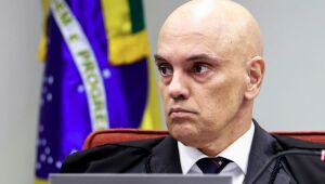 Ministro Alexandre de Moraes, do Supremo Tribunal Federal (STF) concede prisão domiciliar a condenados do 8 de Janeiro por razões de saúde.