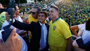 Nas últimas manifestações bolsonaristas, Nikolas Ferreira subiu ao palanque ao lado do ex-presidente