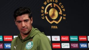 Abel Ferreira durante entrevista coletiva antes de Palmeiras x Botafogo 