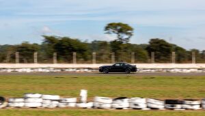 Track Day reúne amantes de carros em Campo Grande com segurança e emoção nas pistas