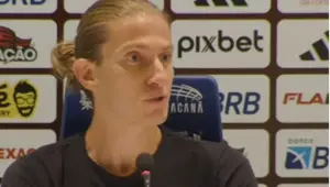 Filipe Luís detona Pedro após vitória do Fla: 'Atitude lamentável, beirou o ridículo'