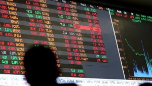Bolsa supera os 141 mil pontos e volta a bater recorde
