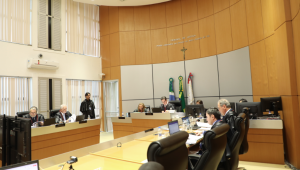 TJMS mantém condenação de empresária por infrações ao Estatuto da Criança e do Adolescente.
