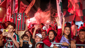 Torcida do Fluminense faz festa.