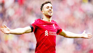 Diogo Jota, atacante do Liverpool e da seleção portuguesa, morreu em acidente de trânsito na Espanha. 