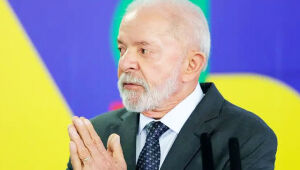 Aprovação de Lula avança após embate com os EUA sobre sobretaxa de produtos brasileiros, segundo pesquisa AtlasIntel/Bloomberg