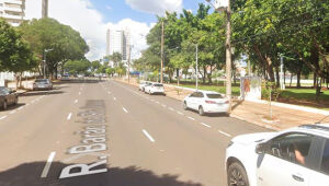  O caso ocorreu por volta das 2h da manhã, na Rua Barão do Rio Branco, em frente à sede da Rádio Clube,