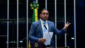 Senado aprova mudanças no Fundo Social que amplia uso dos recursos do pré-sal para áreas como habitação, assistência social e enfrentamento de desastres