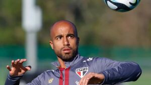 Lucas Moura não atua pelo São Paulo desde o início de maio. 