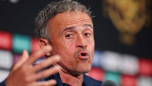 Luis Enrique pode conquistar mais um título com o Paris Saint-Germain no domingo, em East Rutherford. 