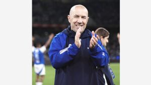 Leonardo Jardim vive grande fase no comando do Cruzeiro.