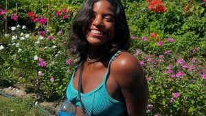 Juliana Marins morreu após cair de penhasco em trilha no monte Rinjani, na Indonésia. 