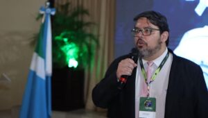 Professor Marcos Rafael Coelho