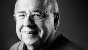 'É muito difícil se sentir em um mundo onde o Luis Fernando não está mais', diz escritora