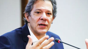 Ministro da Fazenda Fernando Haddad reforça soberania brasileira e critica ações do governo americano.