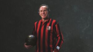 Campeão do Mundo com a seleção italiana no Mundial de 1982, na Espanha, e vice em 1994, quando perdeu o título para o Brasil, Baresi é um dos maiores jogadores da história do Milan