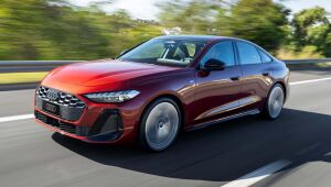 Audi A5 Sedan chega ao Brasil por R$ 379.990 com 272 cv e mais espaço que rivais BMW Série 3 e Mercedes Classe C.
