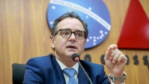 Presidente da OAB/MS, Bitto Pereira, critica a PEC dos Precatórios e defende ação no STF para garantir o pagamento a credores.