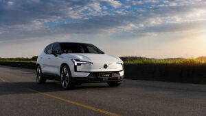 Valor do quilômetro rodado de carros elétricos é 73,6% mais barato do que a combustão