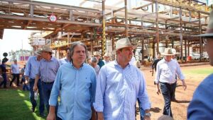 Caravina destaca avanços em Cassilândia e Paranaíba com investimentos em infraestrutura e energia limpa.