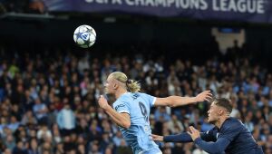 Haaland chegou a 50 gols em 49 partidas pela Champions League.