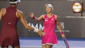 Ingrid Guimarães e Laura Pigossi eliminaram Bia Haddad e a jovem Ana Candiotto.