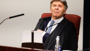 Para Fux, manifestações políticas inflamadas não podem ser tratadas como crime sem ameaça concreta às instituições