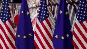 Parlamento Europeu prevê emendas ao acordo comercial firmado entre UE e EUA em julho