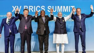 Reunião virtual do Brics liderada por Lula discutiu integração econômica e resposta ao protecionismo global