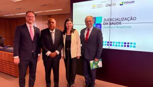 Desembargador Nélio Stábile representou o TJMS em debates sobre judicialização da saúde no seminário em Brasília