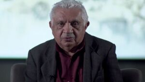 Um dos apresentadores do programa é o ex-deputado e jornalista Sérgio Cruz