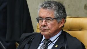 Marco Aurélio Mello criticou postura de Barroso em julgamento e defendeu anistia a condenados do 8 de Janeiro
