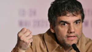 Wagner Moura é alvo de críticas de deputado brasileiro após falas contra Trump e em defesa da democracia