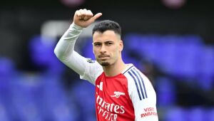 Gabriel Martinelli comemora gol que abriu caminho para vitória do Arsenal contra o Athletic Bilbao