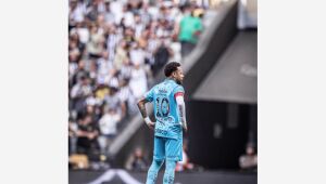 Neymar na Arena MRV, durante embate com o Atlético-MG.
