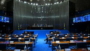 Senado aprova PEC dos precatórios; texto vai à promulgação.
